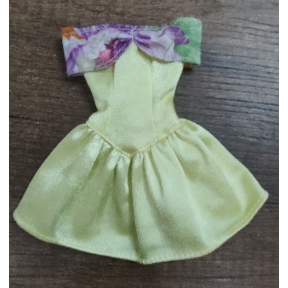Genuine Barbie Short Yellow Party Dress 90s Off Shoulder Vintage Z33